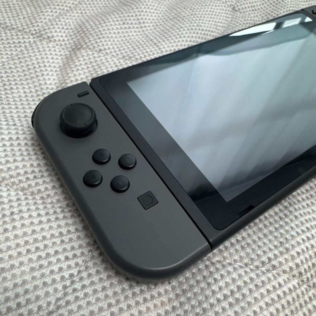 Nintendo Switch ブラック 本体・ドック・コントローラー付き