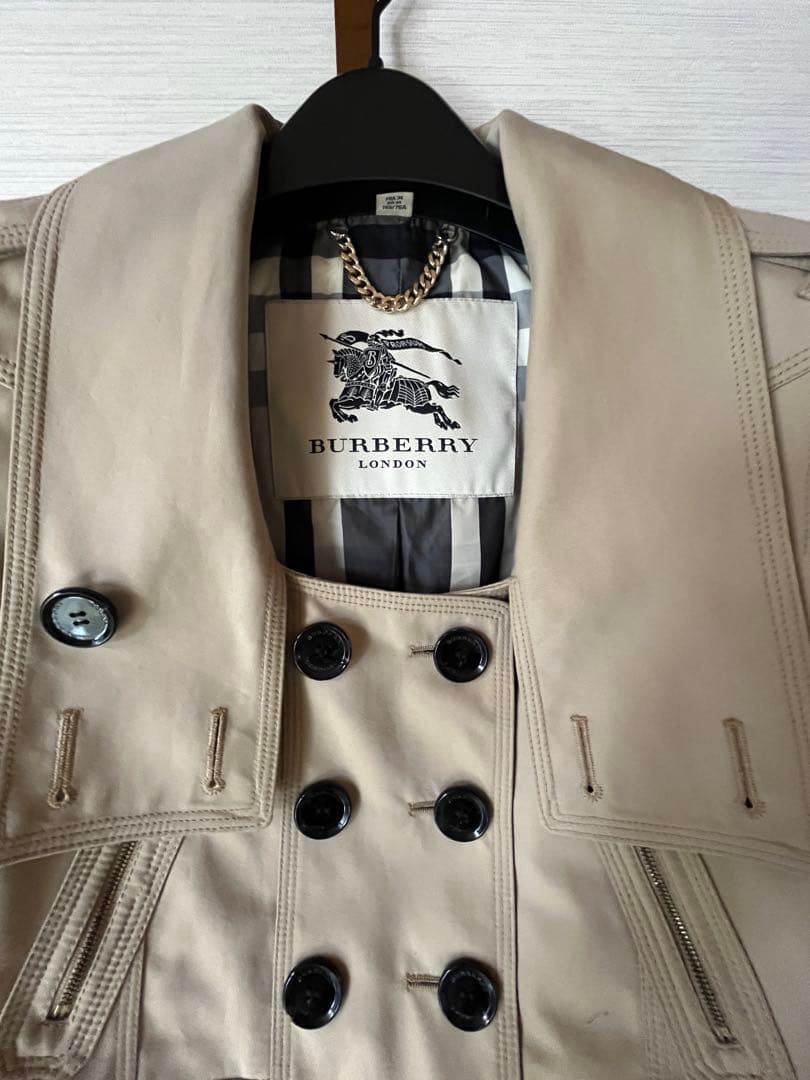 [美品]Burberryバーバリーショート丈トレンチコート
