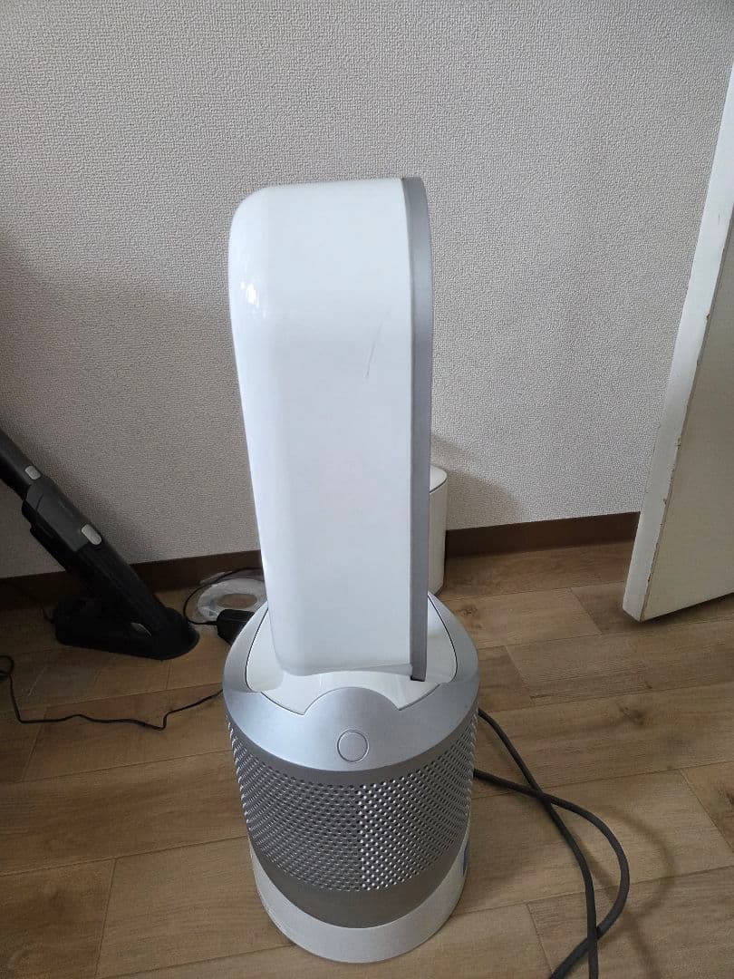 ダイソン 空気清浄機能付ファンヒーター HP03