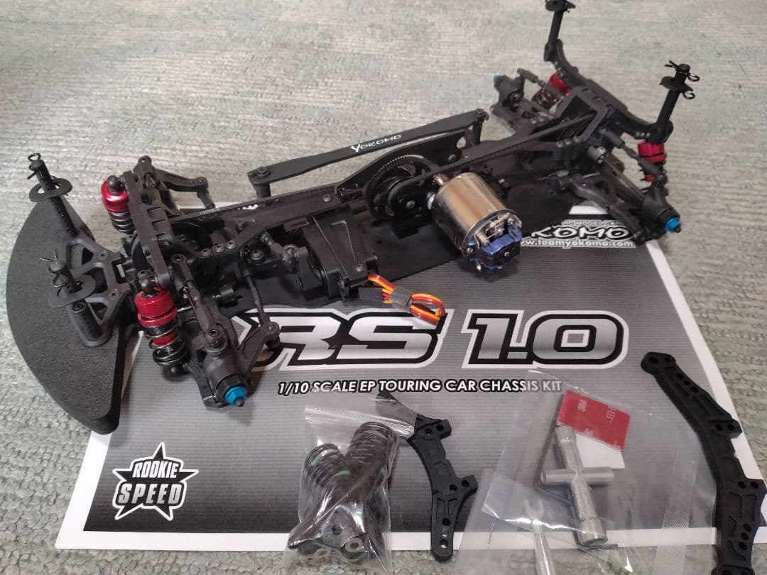ヨコモ　RS1.0 ツーリングカー