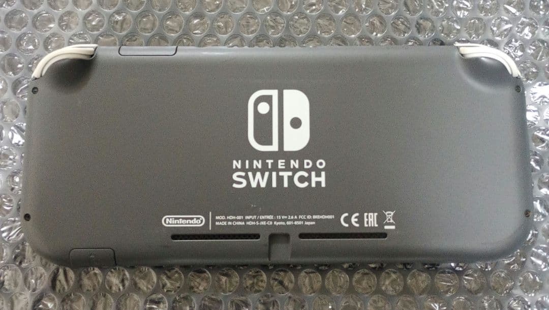ニンテンドースイッチライト　本体　SDカード付き