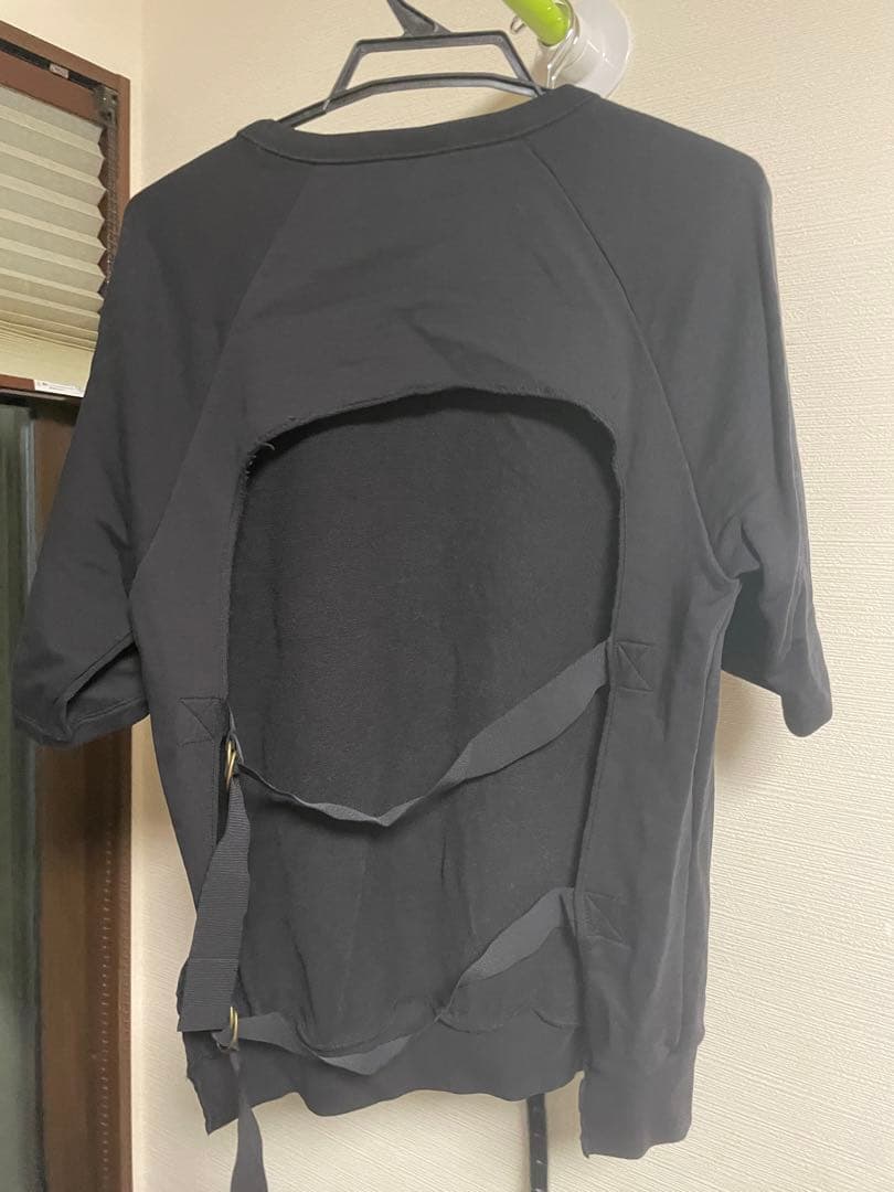 DRIES VAN NOTEN 穴あきTシャツ