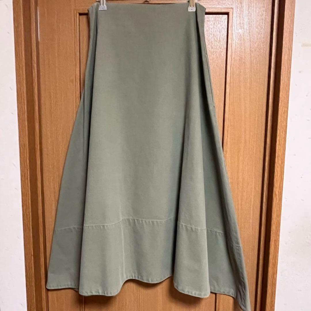 スカート MADISONBLUE BACK SATIN FLARE SKIRT 02