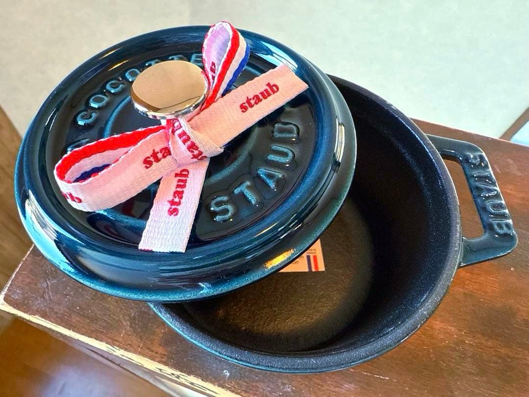 お値下げ！ストウブＳＴＡＵＢ限定色ラメール正規ココットラウンド１０ｃｍ新品保証付