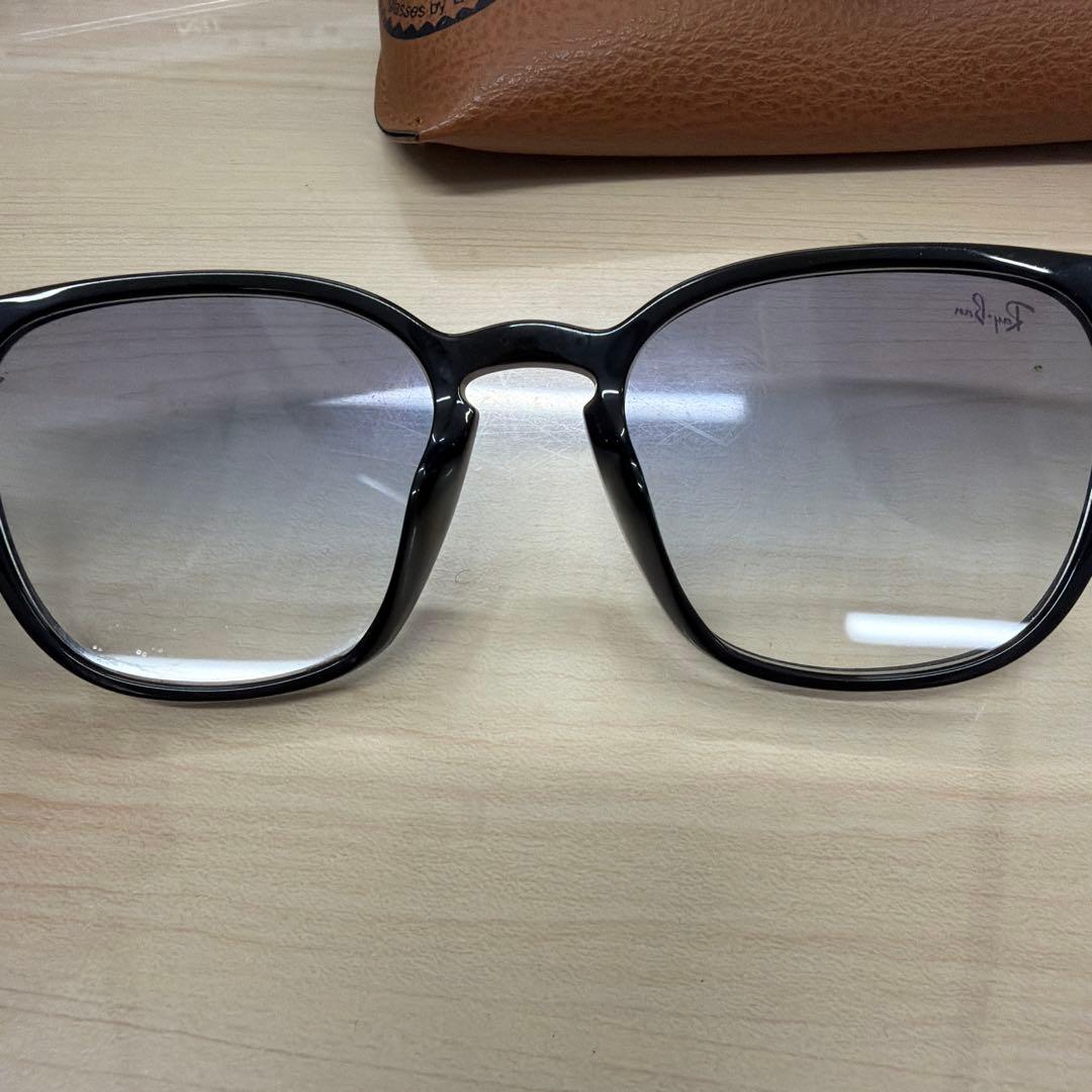レイバン　RayBan 4258F