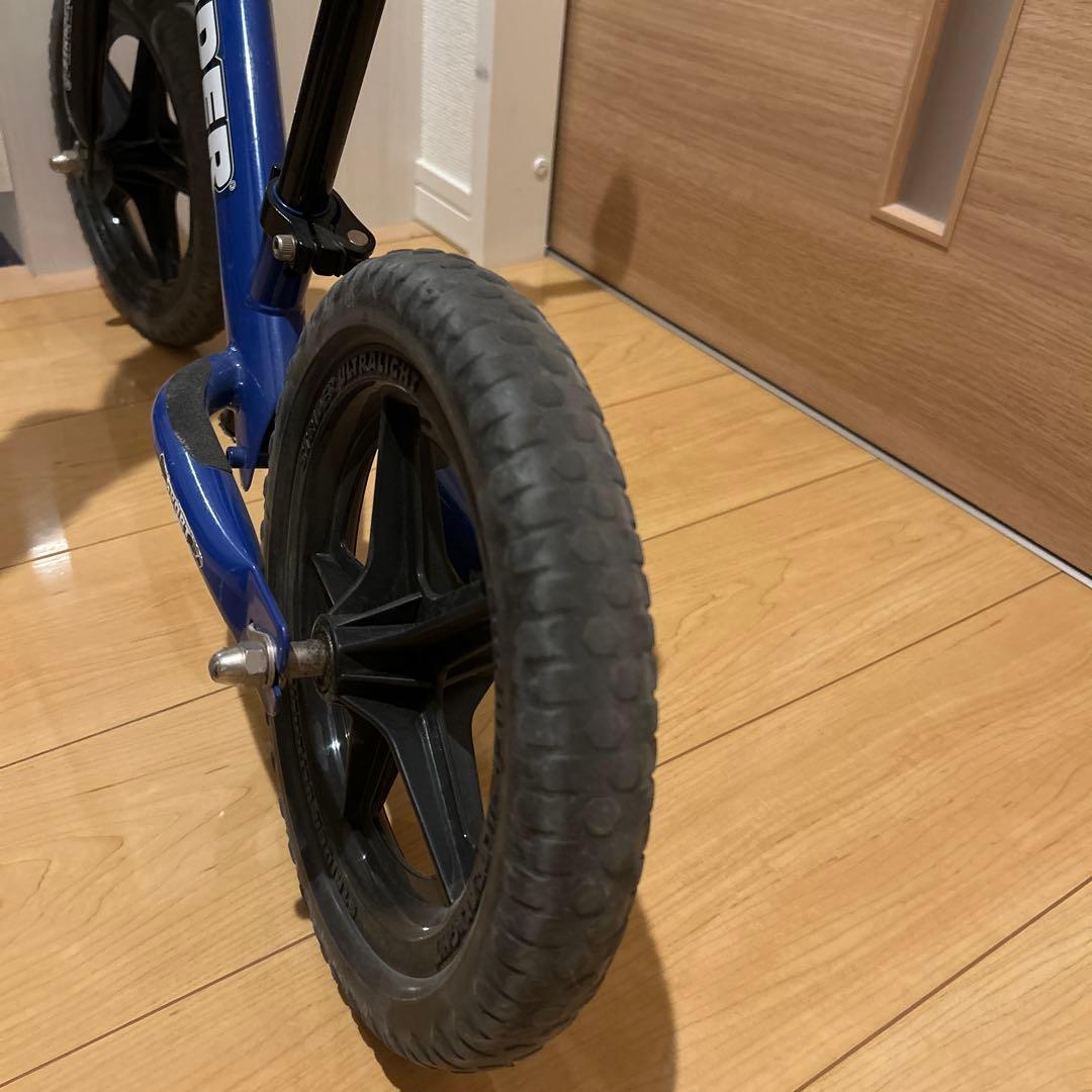 ストライダー　スポーツモデル　STRIDER Sport ブルー