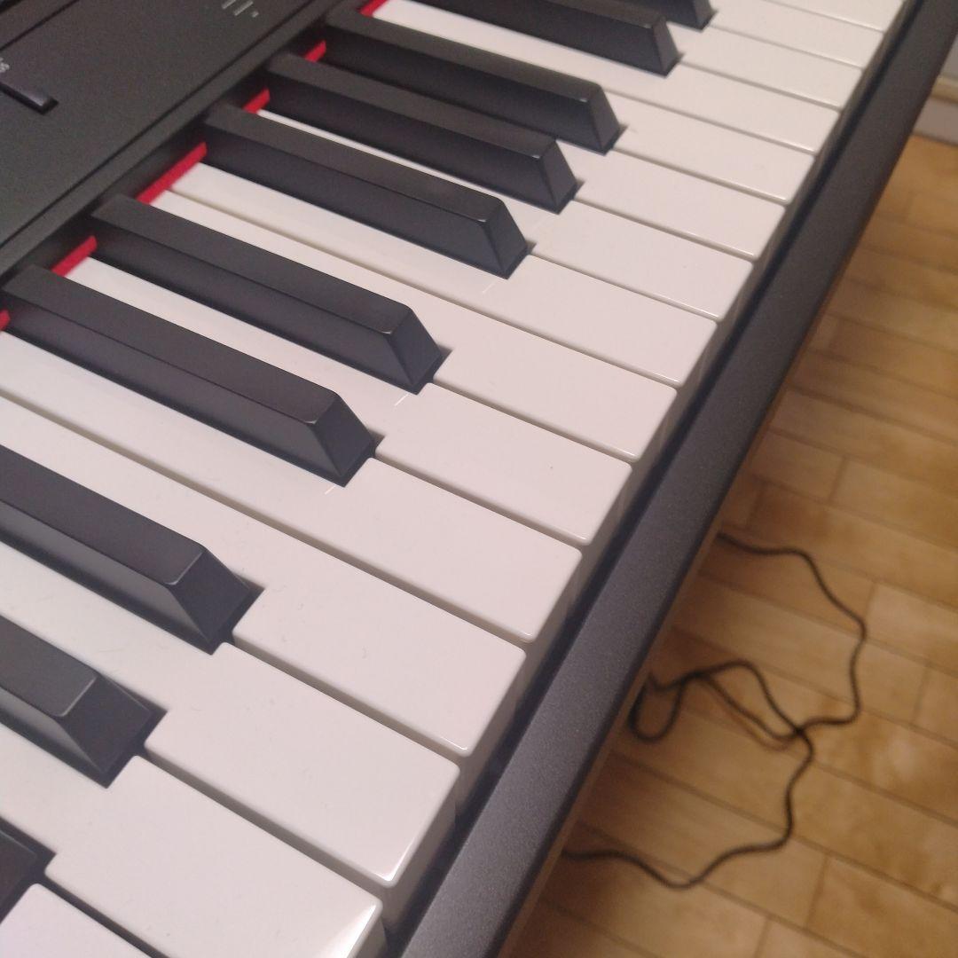 Roland GO:Piano 88 　ペダル付き