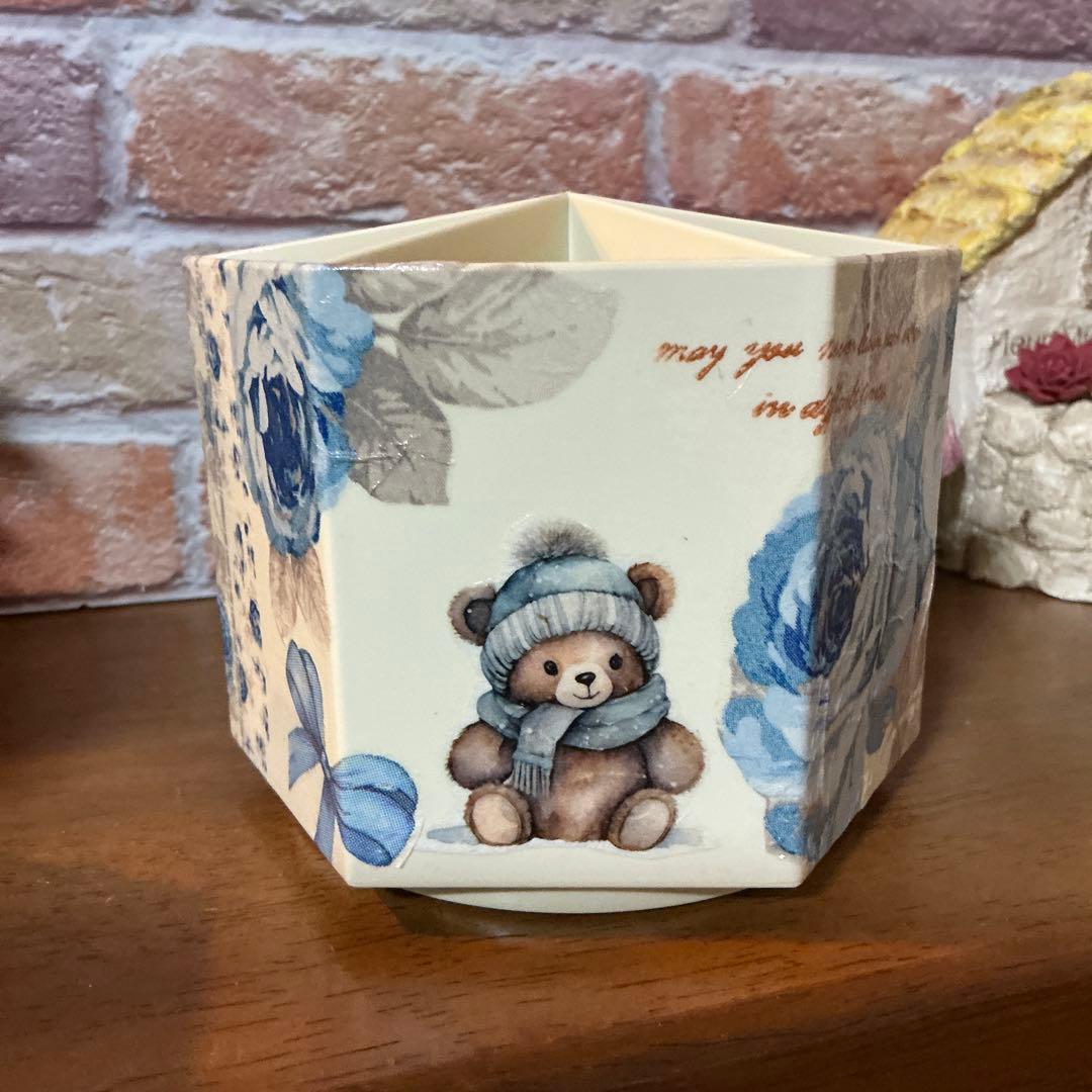 デコパージュ　ハンドメイド　回転式ペン立て　クマちゃん　うさぎちゃん