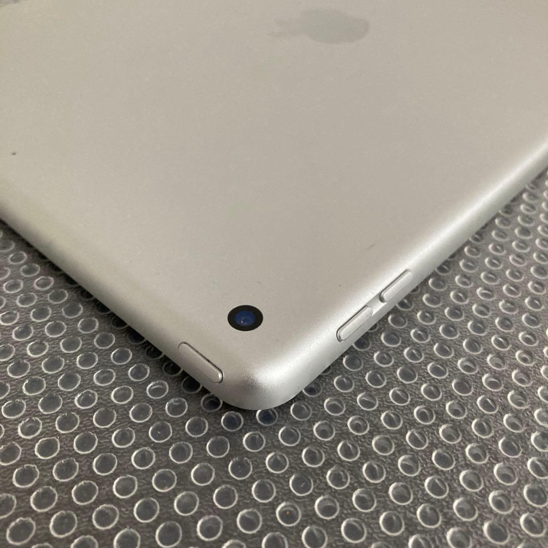 1071【早い者勝ち】iPad7 第7世代 32GB WIFIモデル☆