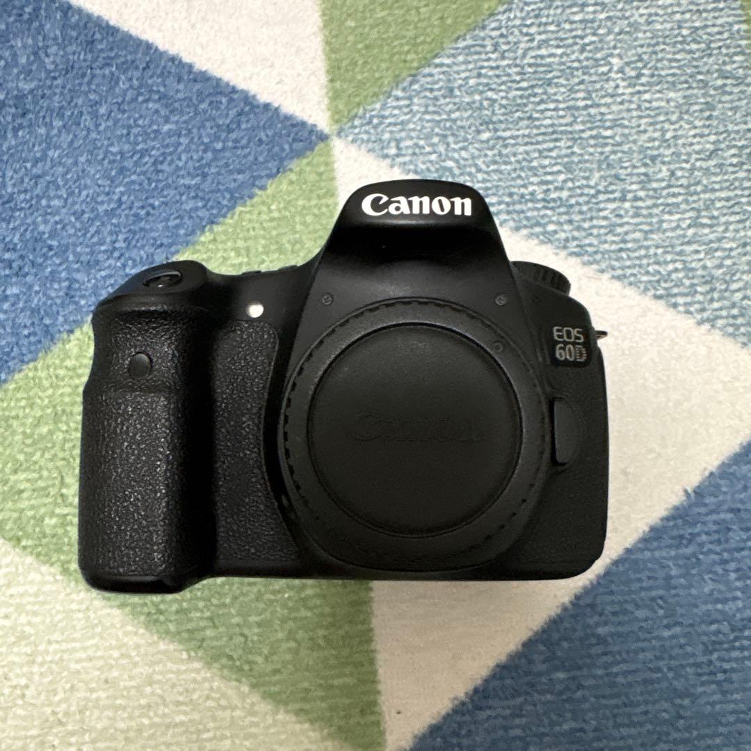 Canon EOS 60D/EF-S 18-55 1:3.5-5.6 IS 良品