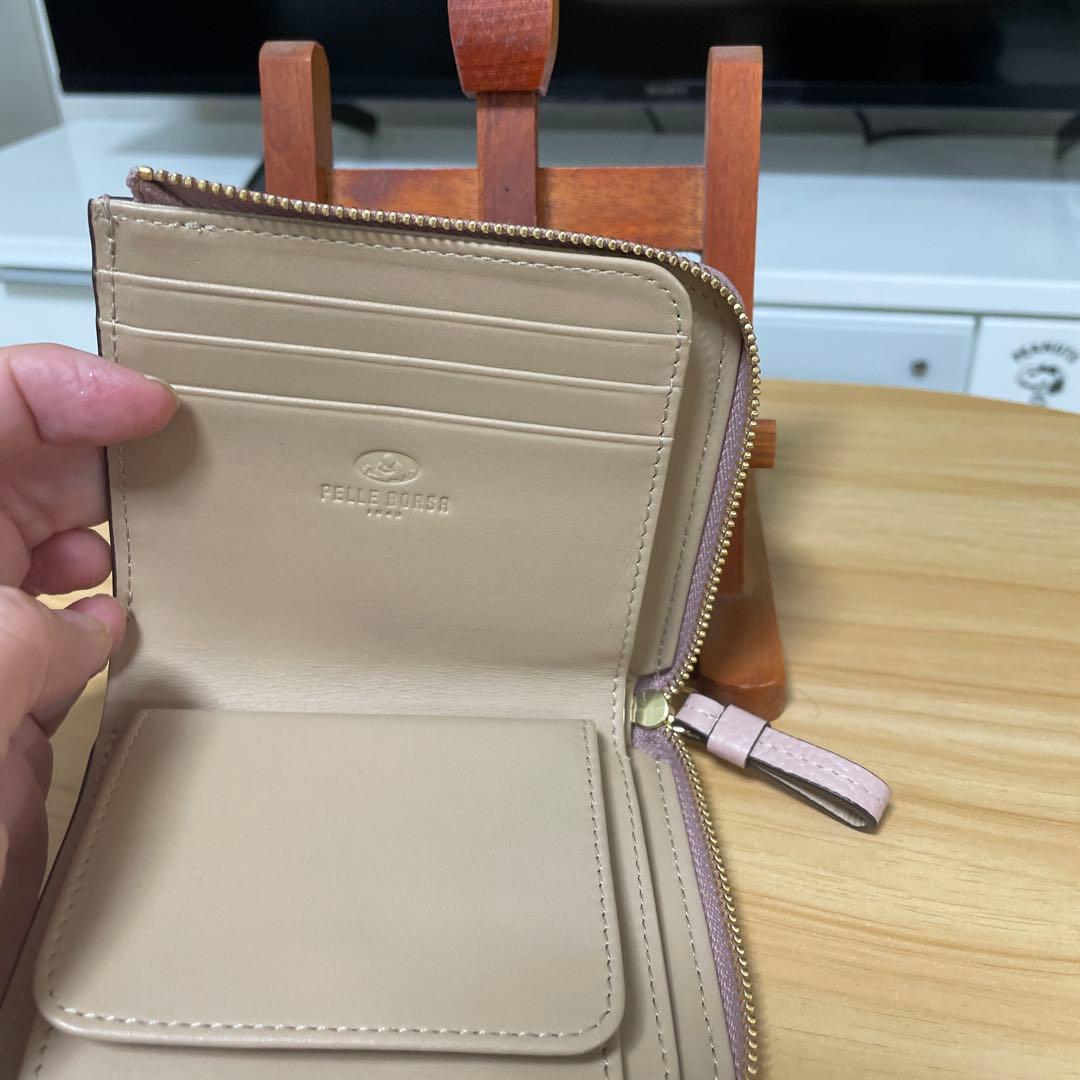 ペレボルサピンク 二つ折り財布 ゴールドファスナー