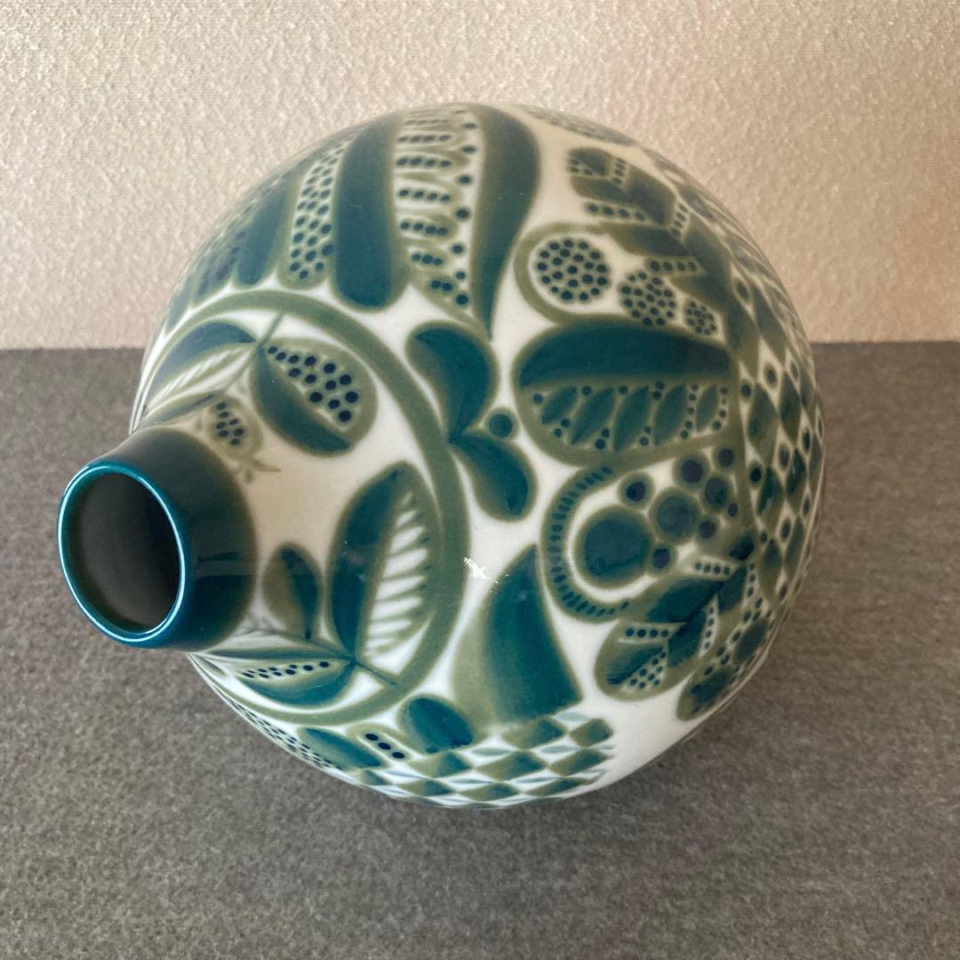 カラフルな壷　ミッドセンチュリー　ポストモダン　花柄　フォークアート　北欧　陶器