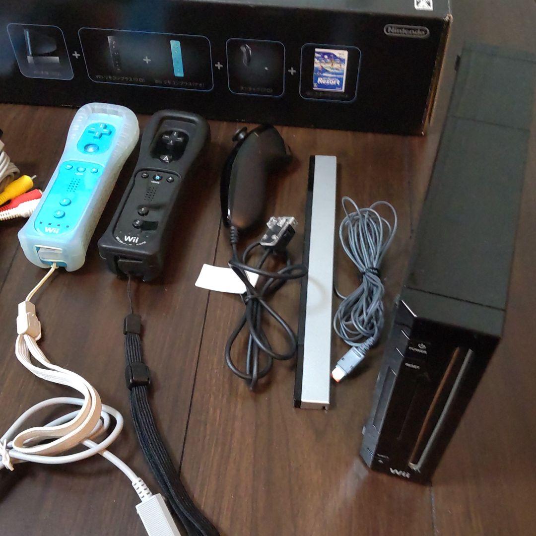 Nintendo Wii本体＋ソフト４本セット