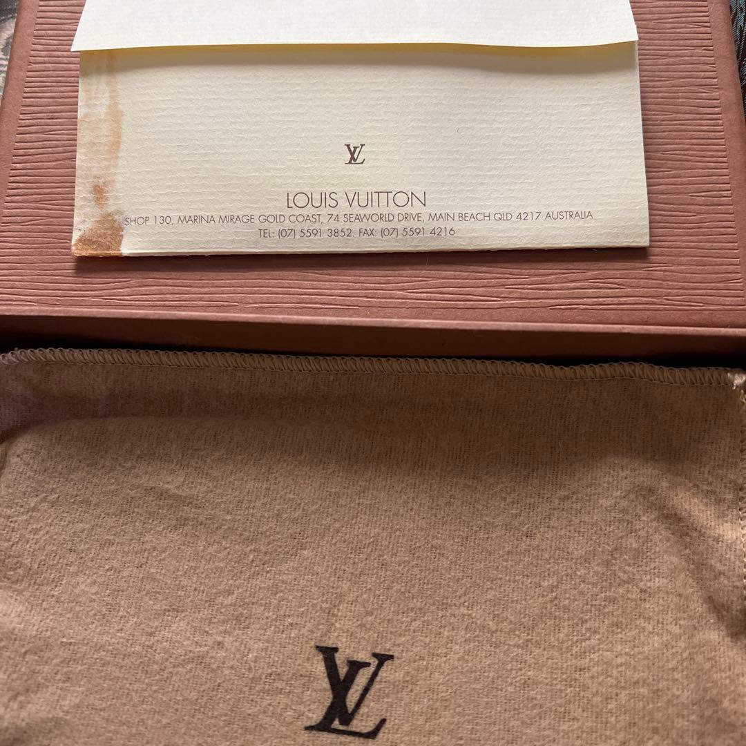 Louis Vuitton 二つ折り財布 ライトグリーン