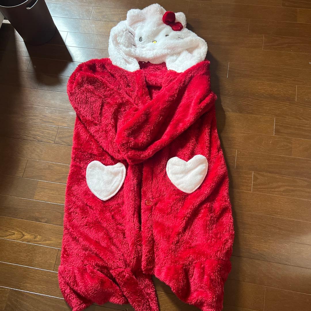 お値下げ！ハローキティ 着ぐるみルームウェア 赤　大人用