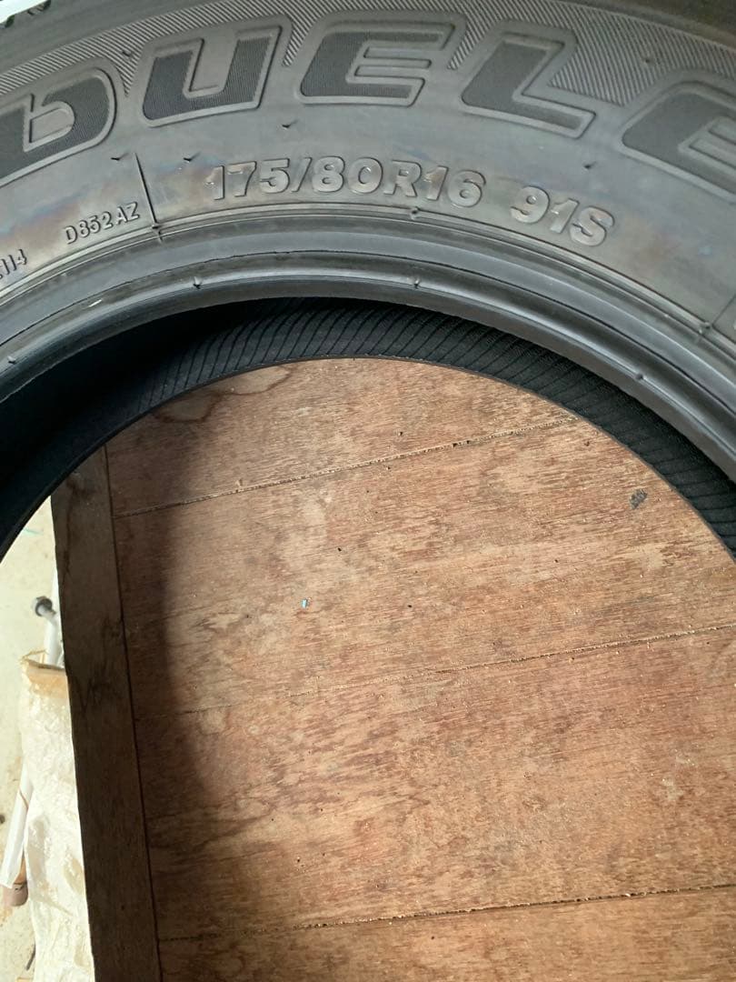 ブリヂストン DUELER HL 175/80R16 ジムニー純正タイヤ