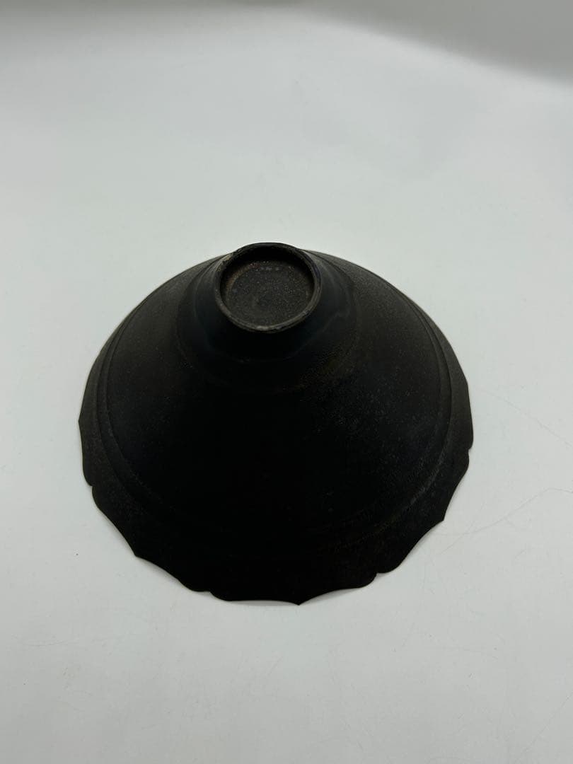 伊藤剛俊　黒陶　輪花鉢