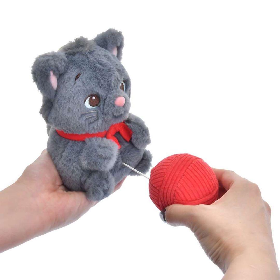 ディズニー　マリー・ベルリオーズ・トゥールーズ　ぬいぐるみキーチェーン　毛糸玉