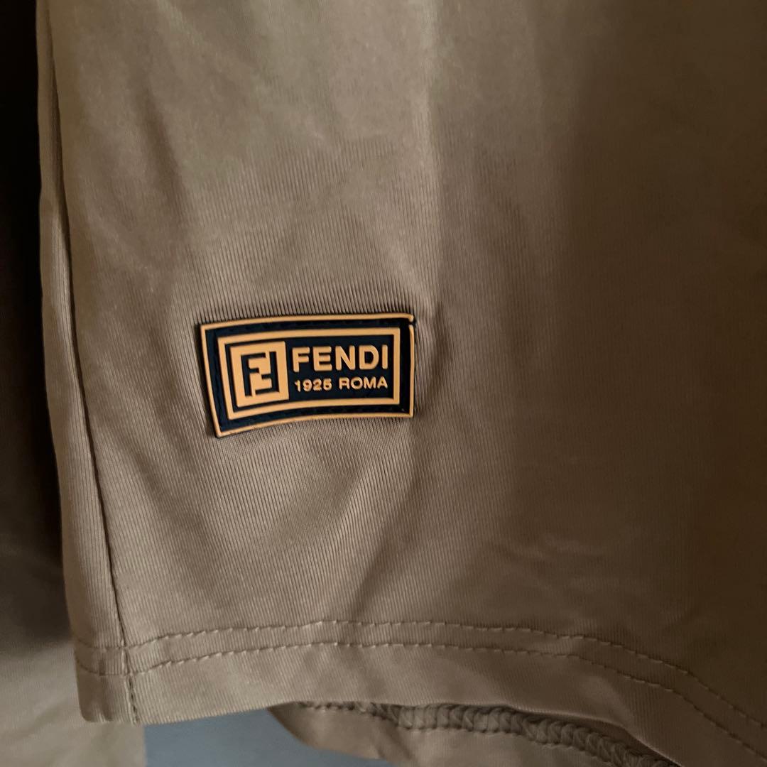 FENDYレディースシャツ
