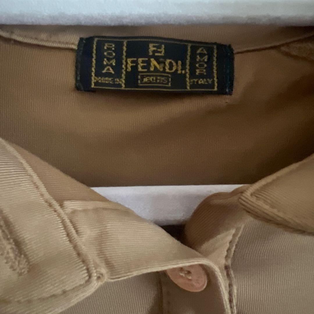 FENDYレディースシャツ