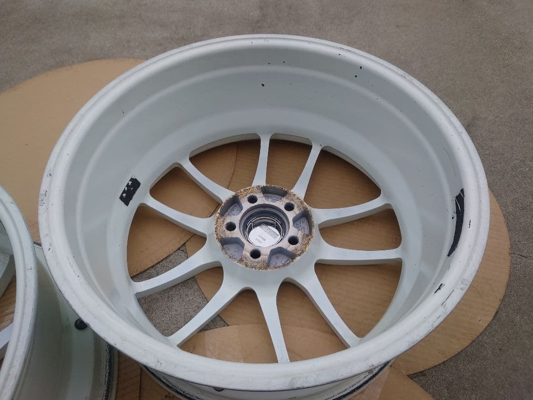 エンケイ ENKEI PF01 18インチ 7.5J＋45 5H-100 白