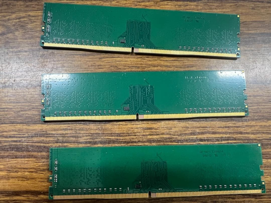 ADATA DDR4 2400T メモリ 8GB×3枚