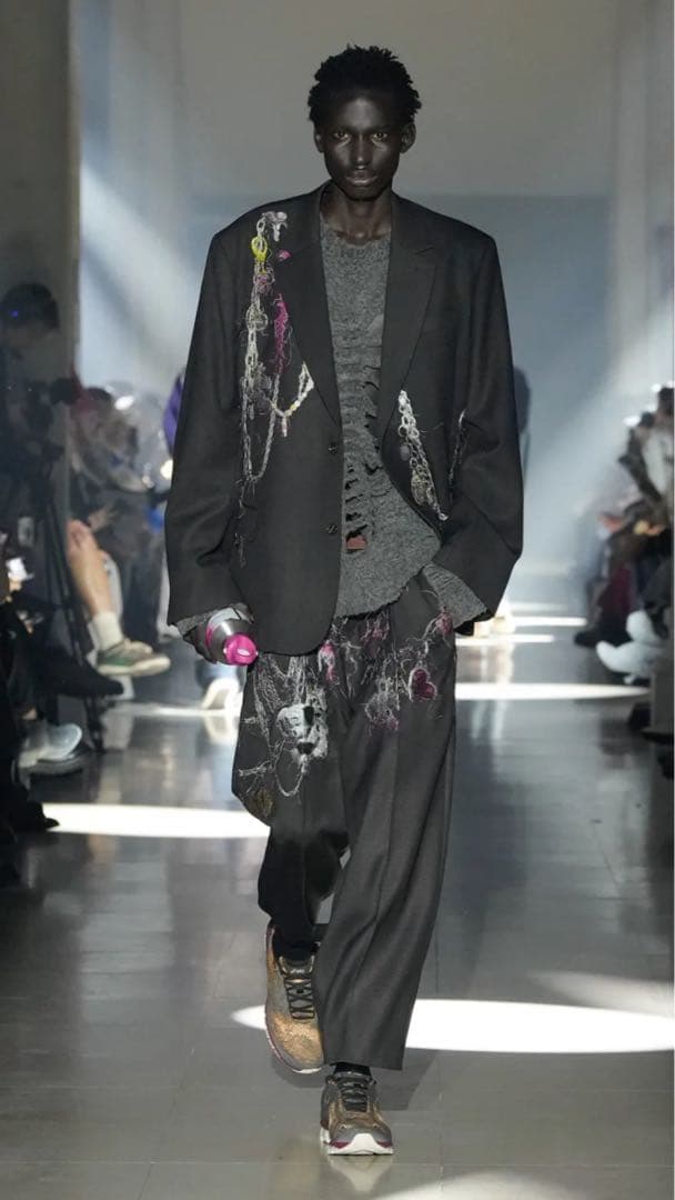 ジャケット・アウター EMBROIDERED CHAIN TAILORED JACKET