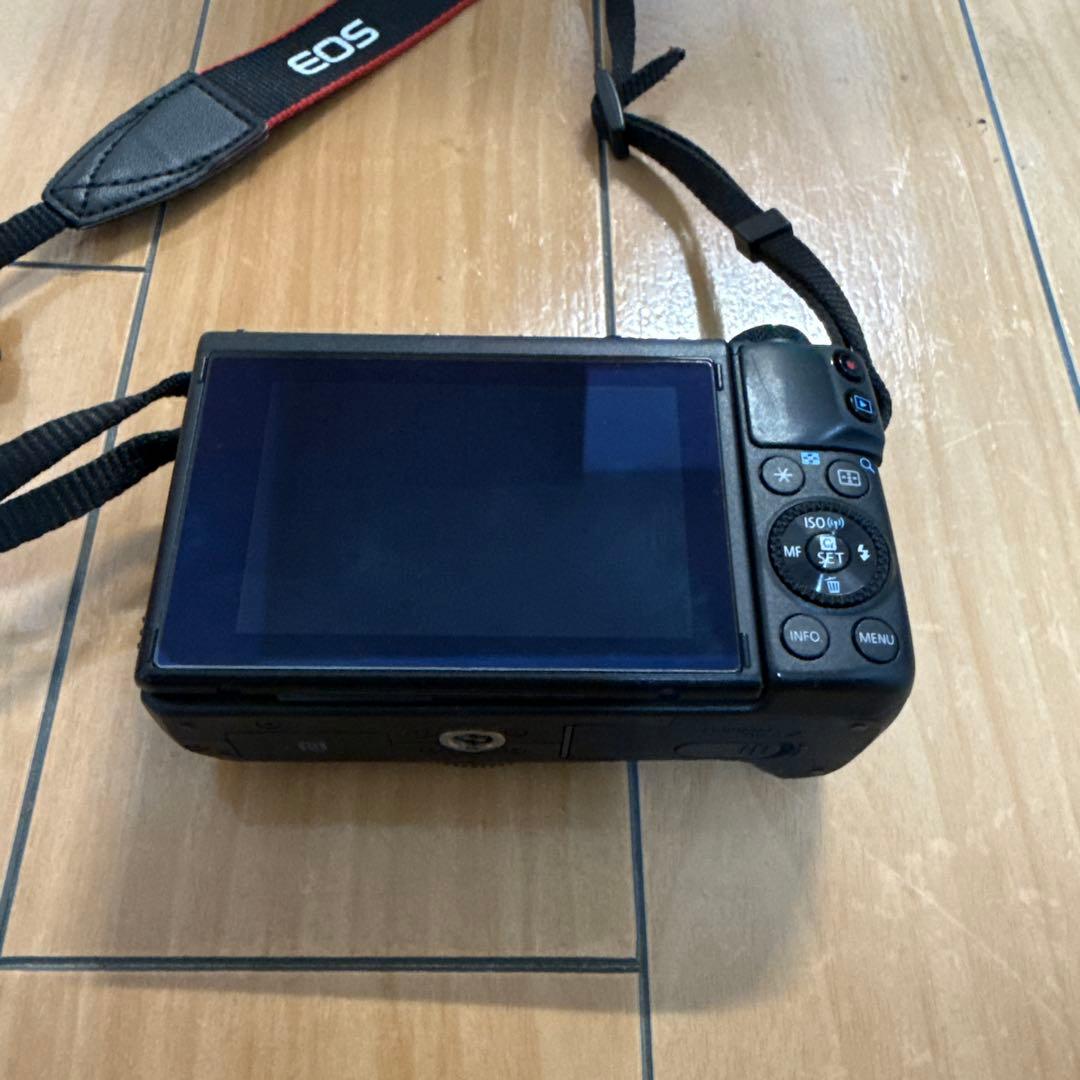 Canon EOS M3 美品｜使用少｜標準＋望遠レンズ｜付属品多数｜未使用品有