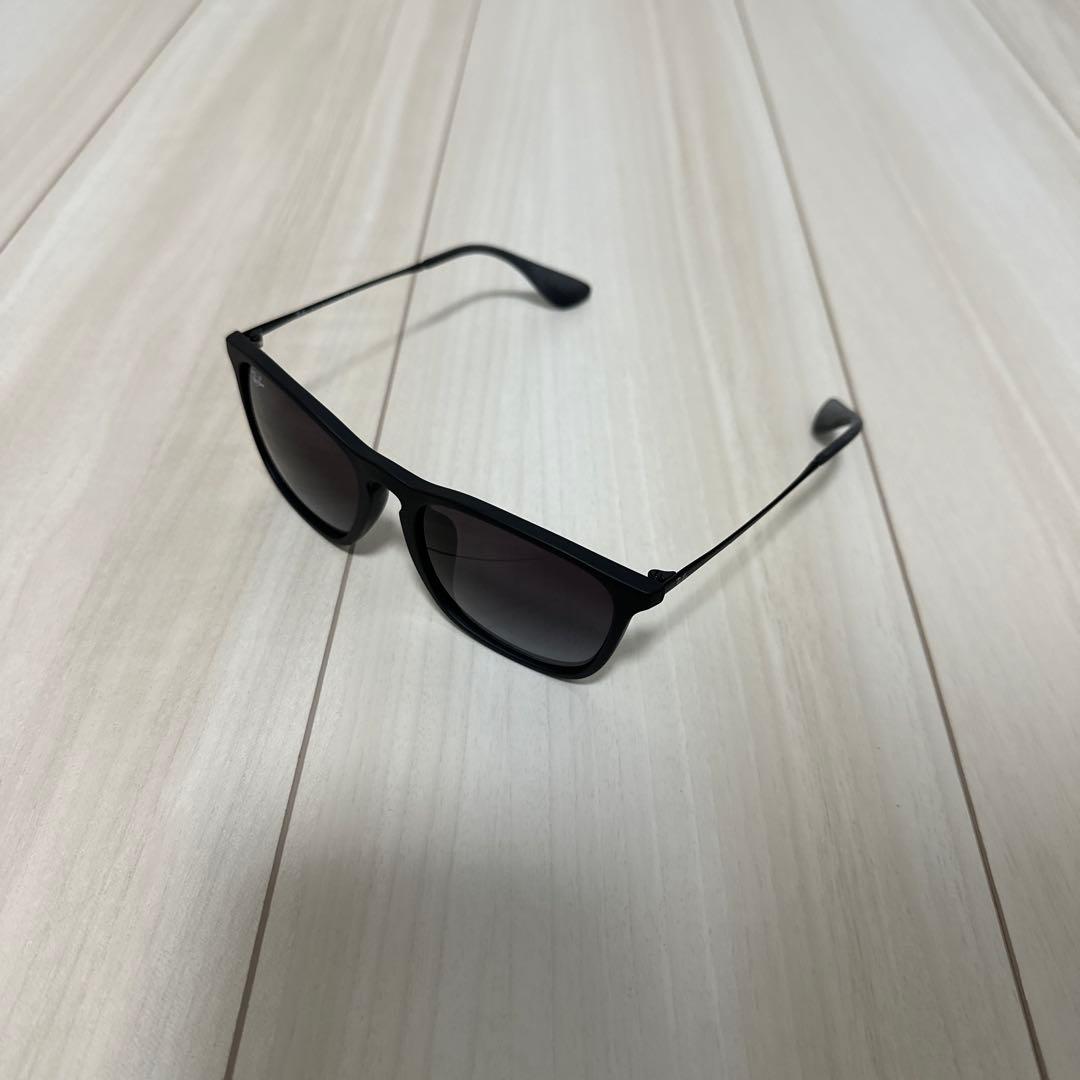 Ray Banレイバンサングラス　CHRIS