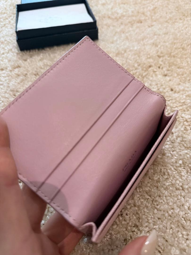 PRADA カードケース サフィアーノ トライアングル 名刺入れ