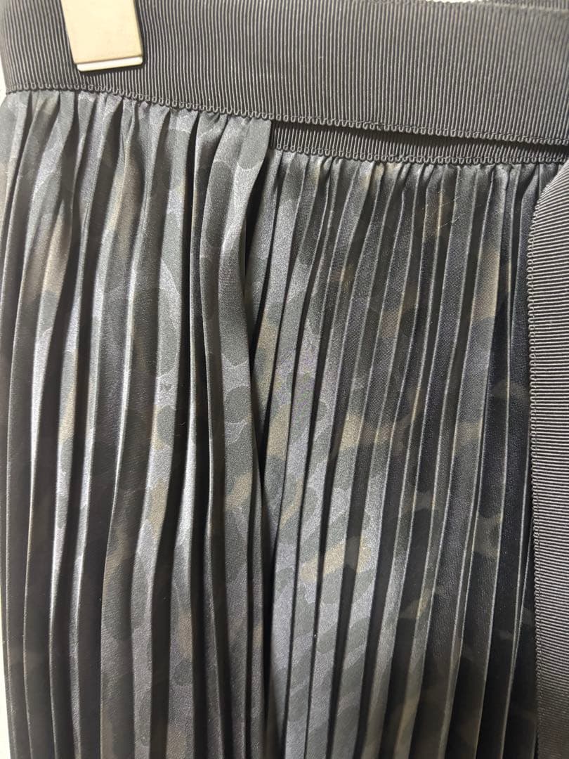 sacai（サカイ）マキシ丈 プリーツスカート レオパード Sサイズ相当