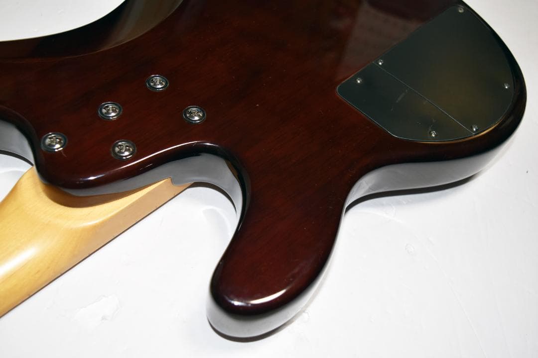 IBANEZ アイバニーズ　ATK-400SB