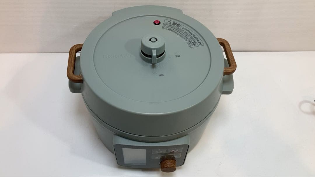 アイリスオーヤマ　電気圧力鍋　KPC-MA3