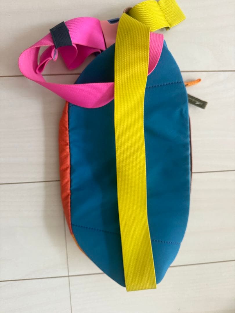 Cotopaxi コトパクシ Del Día Kapai ボディバッグ カラフル