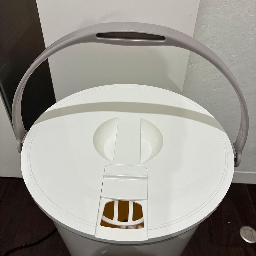 シービージャパン バケツ型洗濯機 ウォッシュボーイ TOM-12f