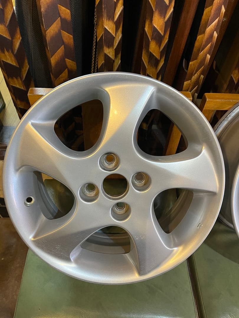 シ*】様 マツダデミオ純正ホイール 15×6J+45 PCD100 4Hハブ径5