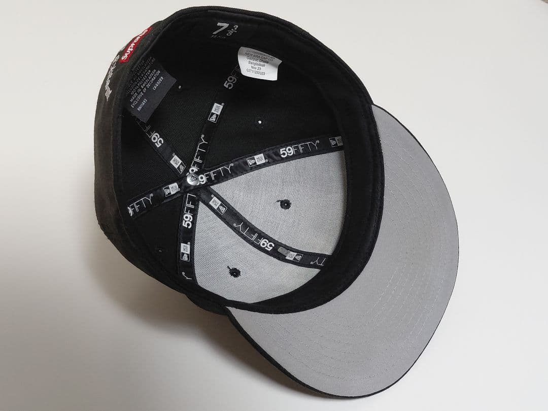 【極美品】Supreme　New Era　Gold Cross　S Logo　黒