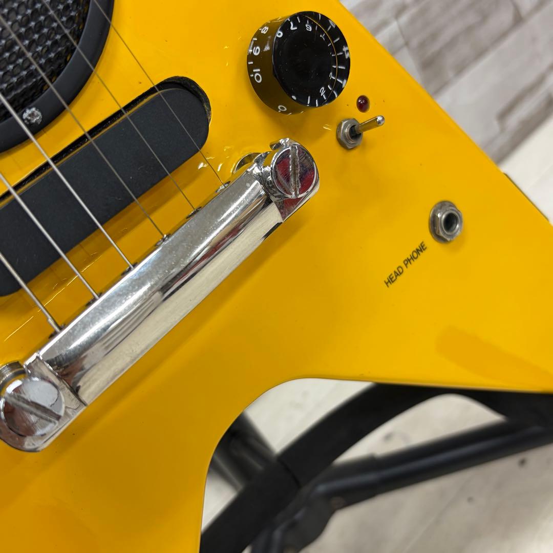 K-garage Junior アンプ内蔵 フライングVタイプ ミニギター