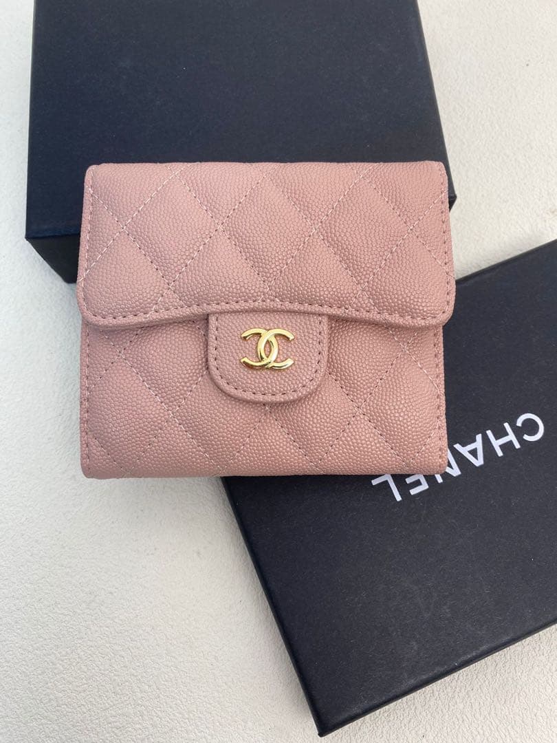 CHANEL キルティング 三つ折り財布 ピンク