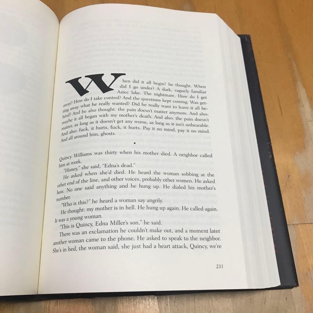 洋書　2666 Roberto bolano ロベルト・ボラーニョ　FSG