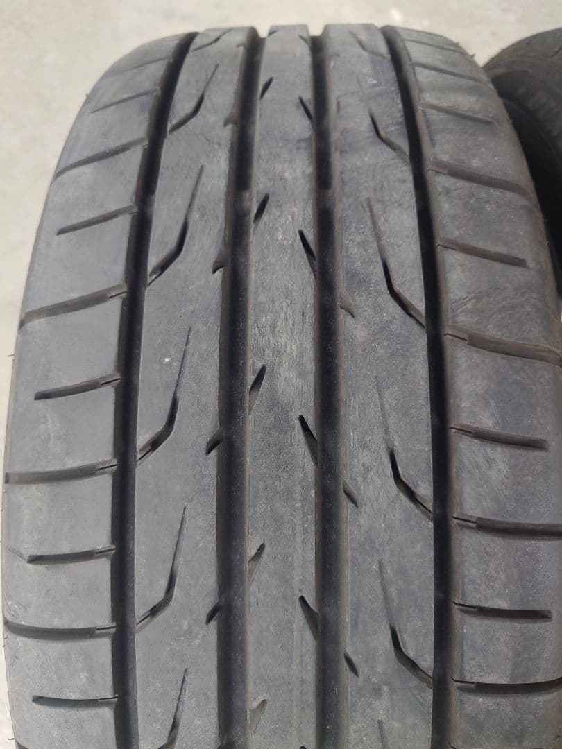 2025年製 DIREZZA 225/45R18 2本 バリ溝