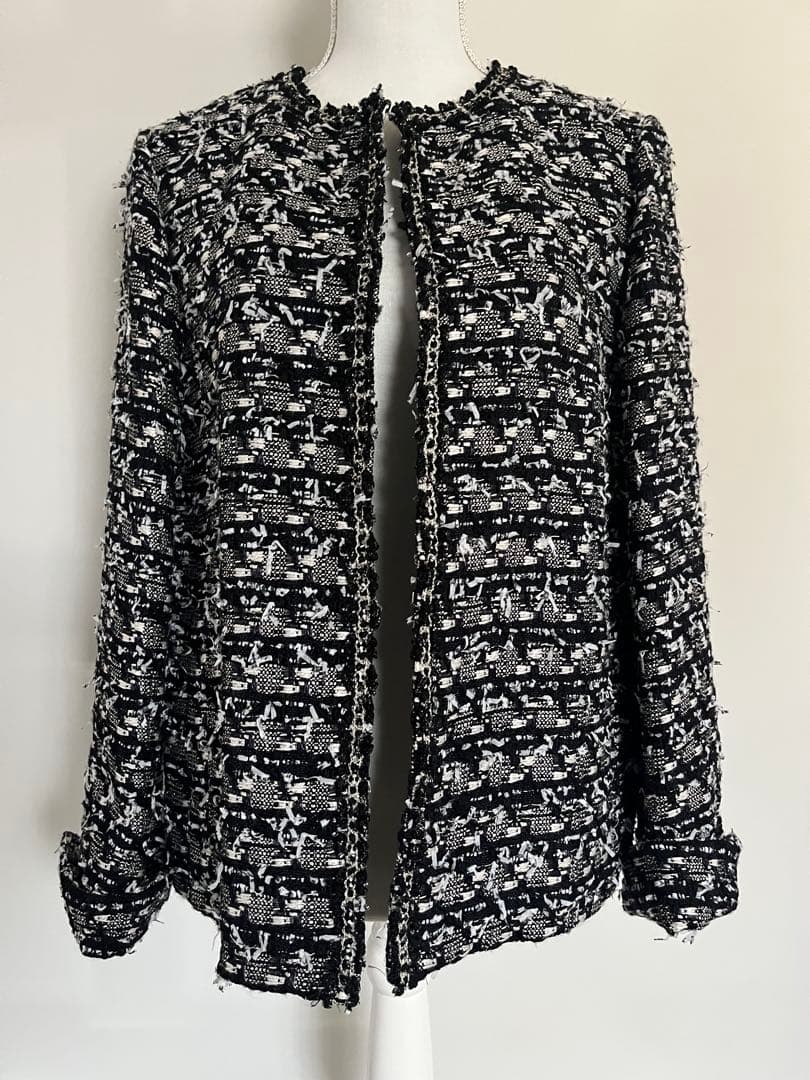 自由区　ラメツイードジャケット　新品　４４　大きいサイズ