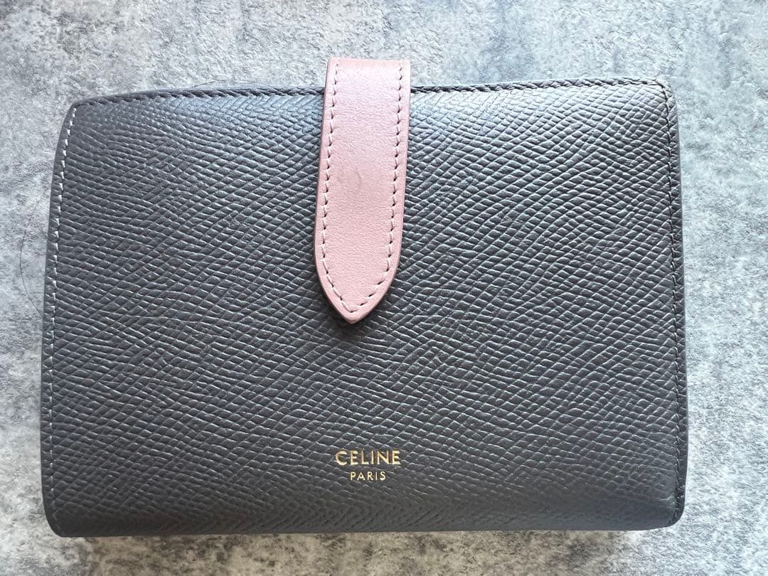CELINE 二つ折り財布 グレー