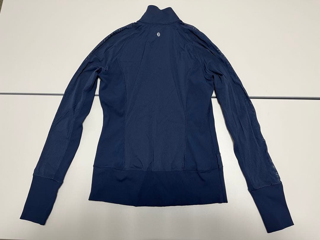 【美品】lululemon　Leaning to Win Jacket