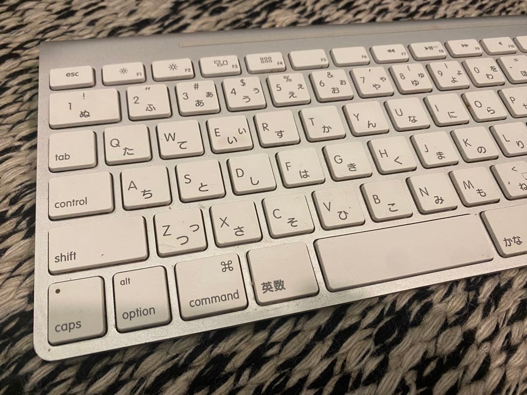 iMac 21.5インチ Mid2014 A1418 ジャンク本体＋キーボード