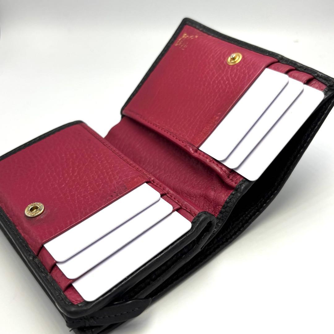 かえちゃん 　　　　　　　　　GUCCI グッチ GGロゴ 二つ折り財布