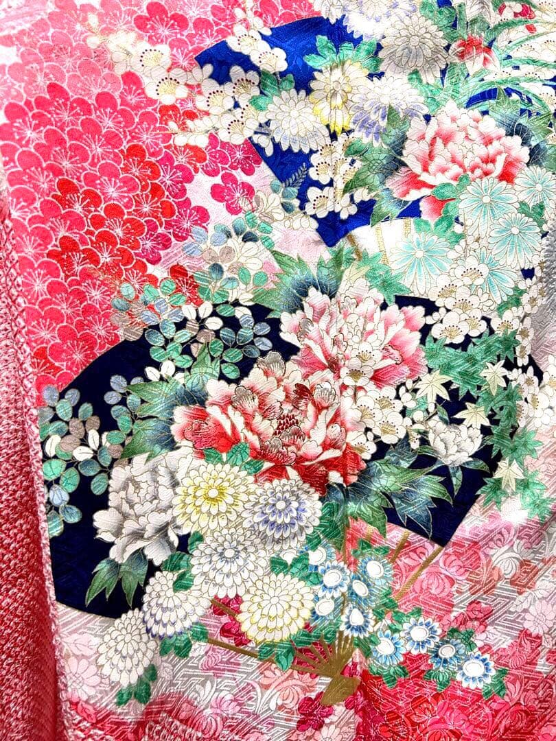 T 　最高級　絞り　花刺繍　花柄振袖 着物 ピンク系
