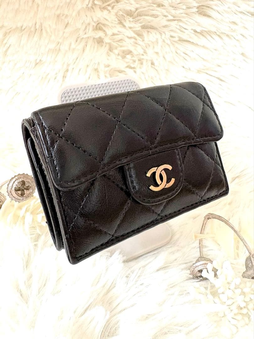【極美品！】CHANEL マセラッテイ ブラック ラムレザー Wホック三つ折財布