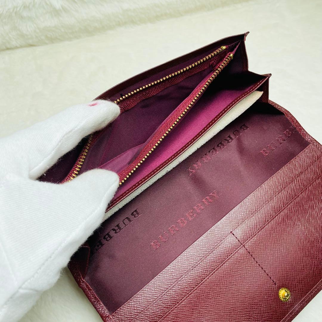 新品未使用箱付✨正規品BURBERRY 長財布　二つ折り　ノバチェック　おしゃれ