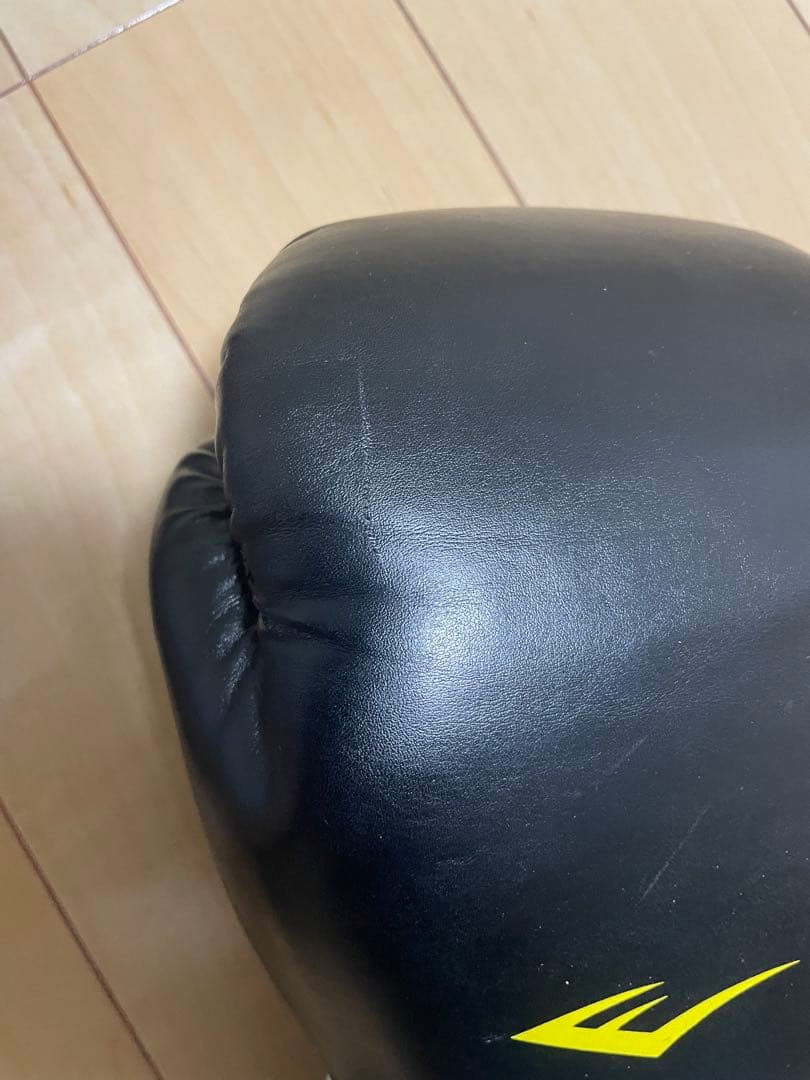 Everlast ボクシンググローブ 8oz 黒